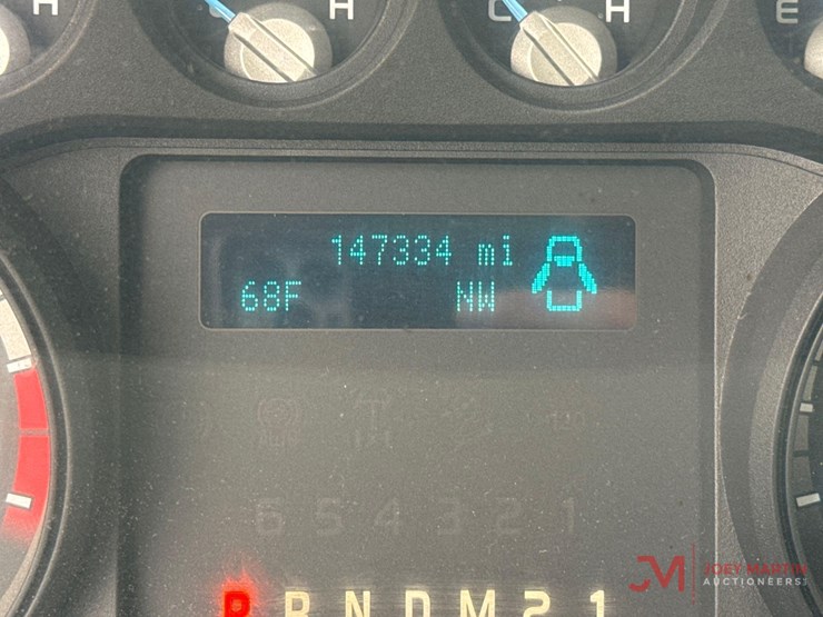 2016-ford-f350-xl-image-36