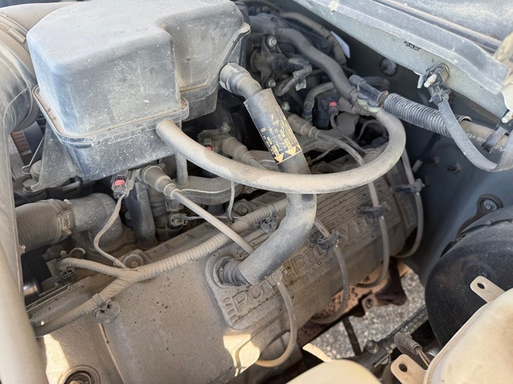 2011-ford-f350-image-18