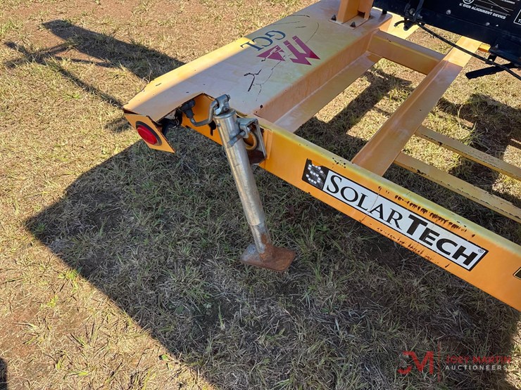 towable-solar-tech-message-board-image-13