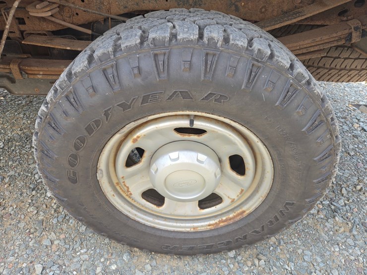 2013-ford-f350-image-59