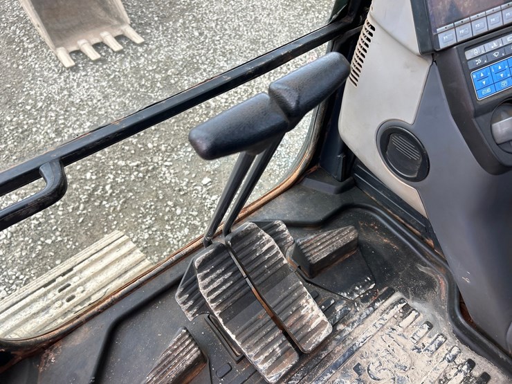 komatsu-pc130-11-image-54
