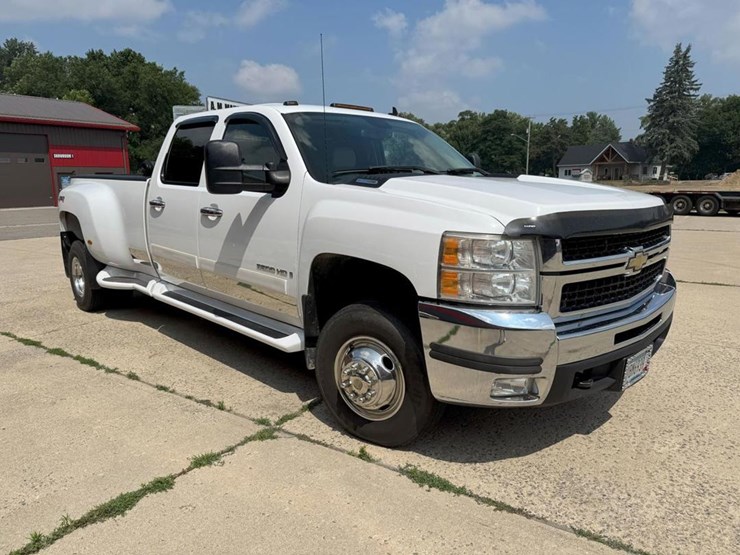 2007-chevrolet-3500-image-7