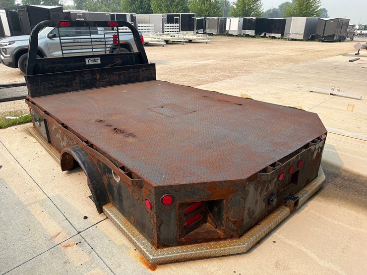 #1537-•-cadet-flatbed-truck-body-image-2