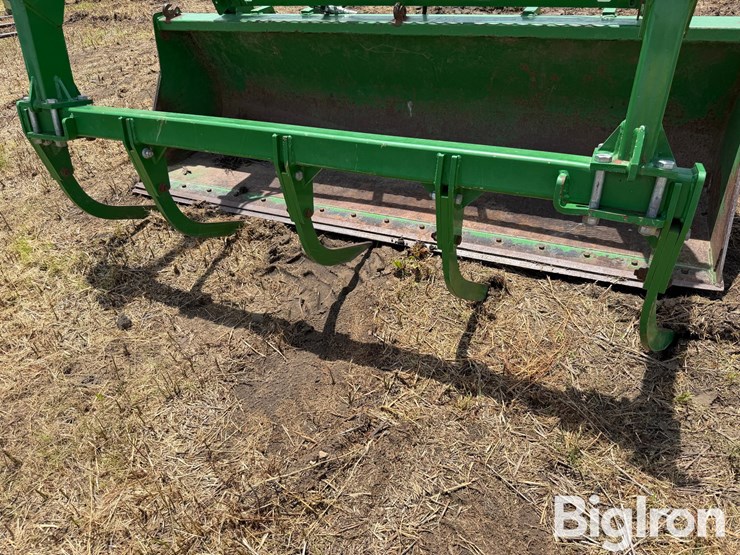 john-deere-8-image-15