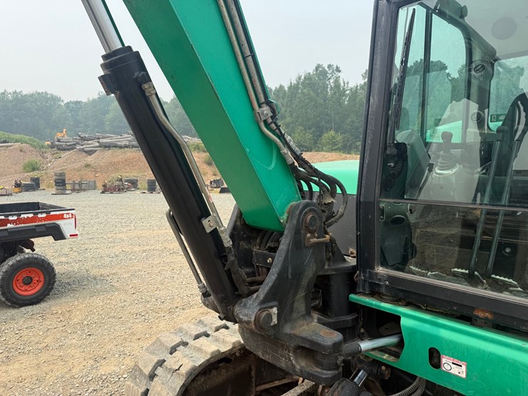 jcb-85z-1-image-24