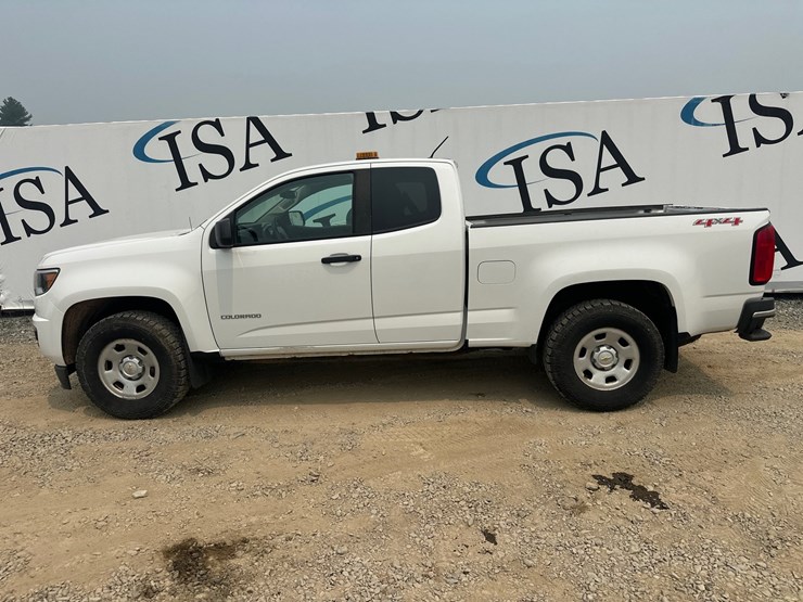 2019-chevrolet-colorado-image-2