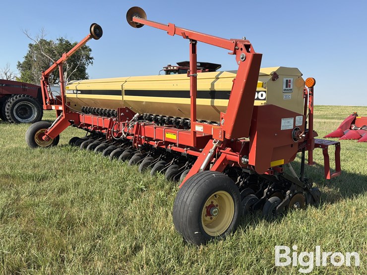 2008-krause-5200m-20-pro-system-minimum-till-precision-grain-drill-image-1