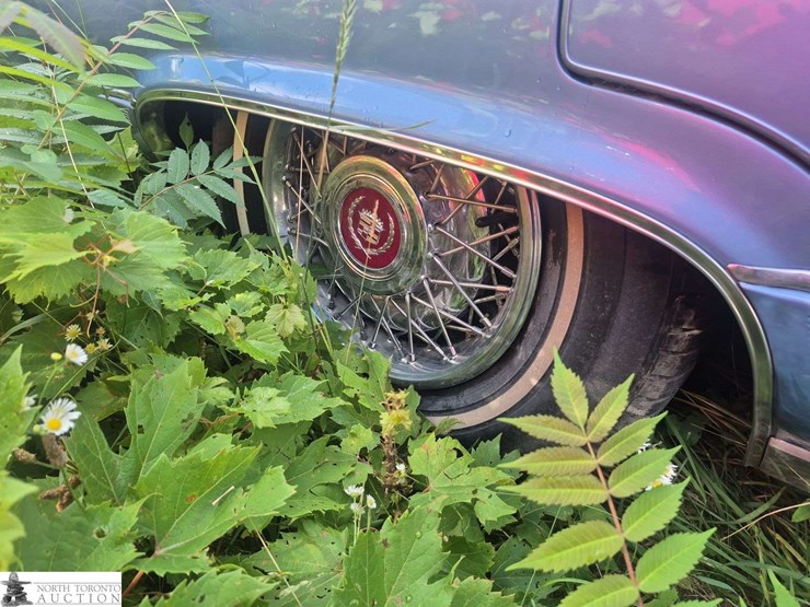non-operable-1991-cadillac-brougham-image-19