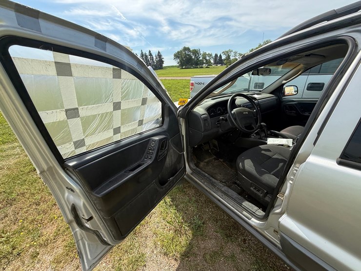 2007-jeep-grand-cherokee-image-36