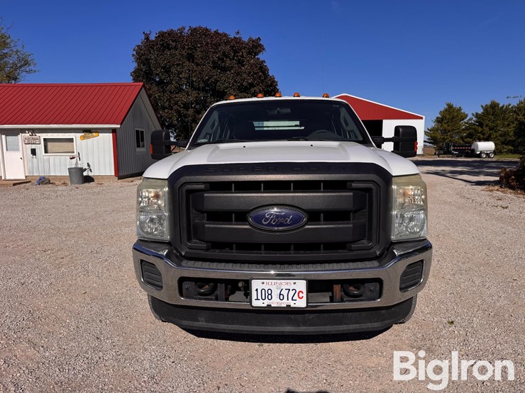 2015-ford-f350-xl-image-2