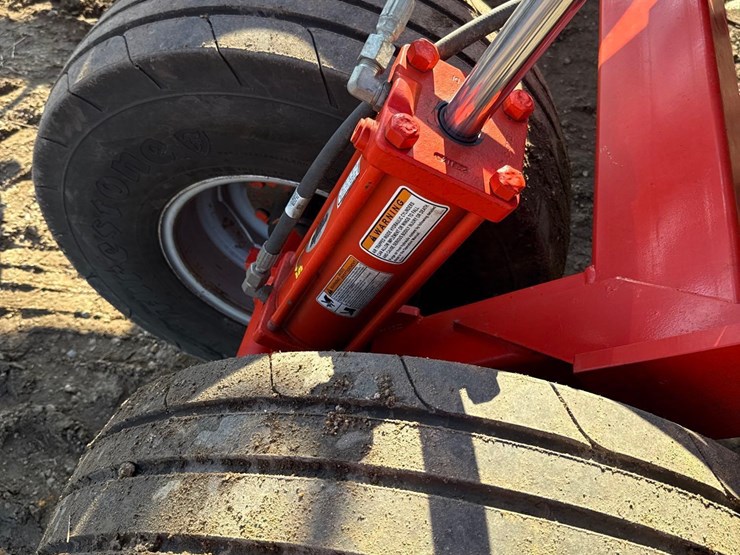 2013-kuhn-krause-5635-46ft-field-cultivator-image-54