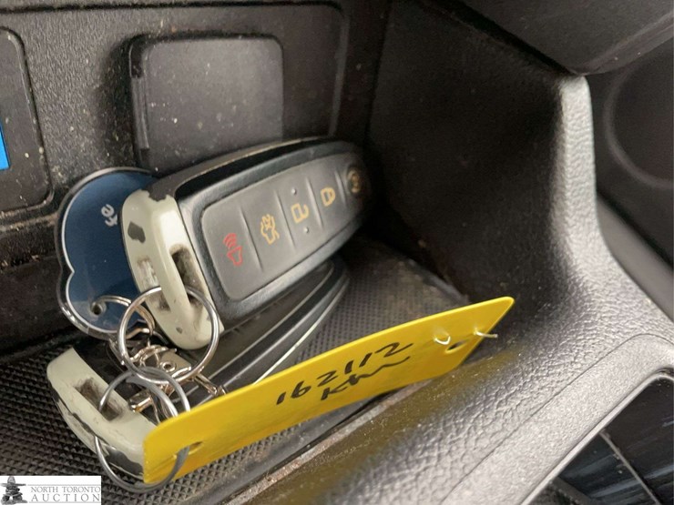 2019-ford-escape-image-14