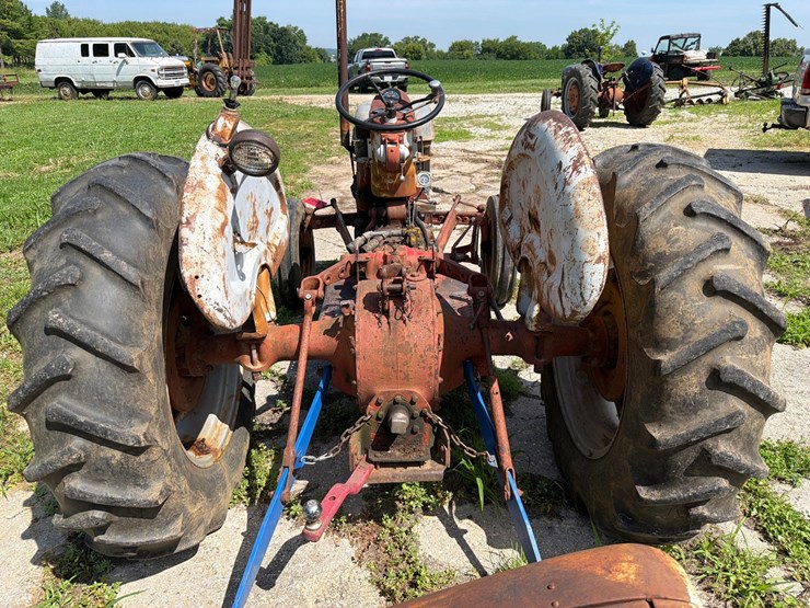 ford-801-image-4