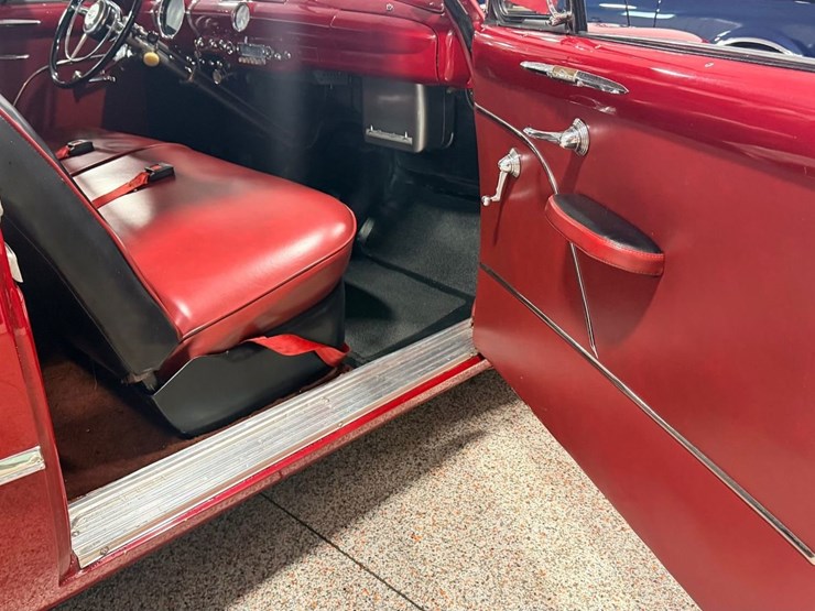 #1879-•-1949-ford-custom-convertible-image-46