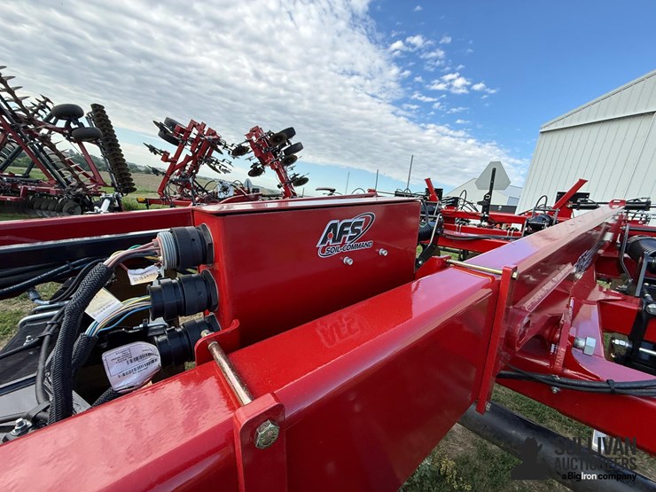 2022-case-ih-2022-image-19