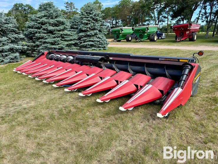 2022-drago-gt-12-30-12r30"-corn-head-image-1
