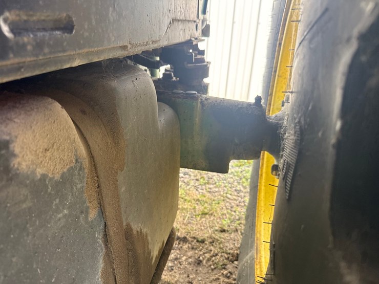 john-deere-640-image-39
