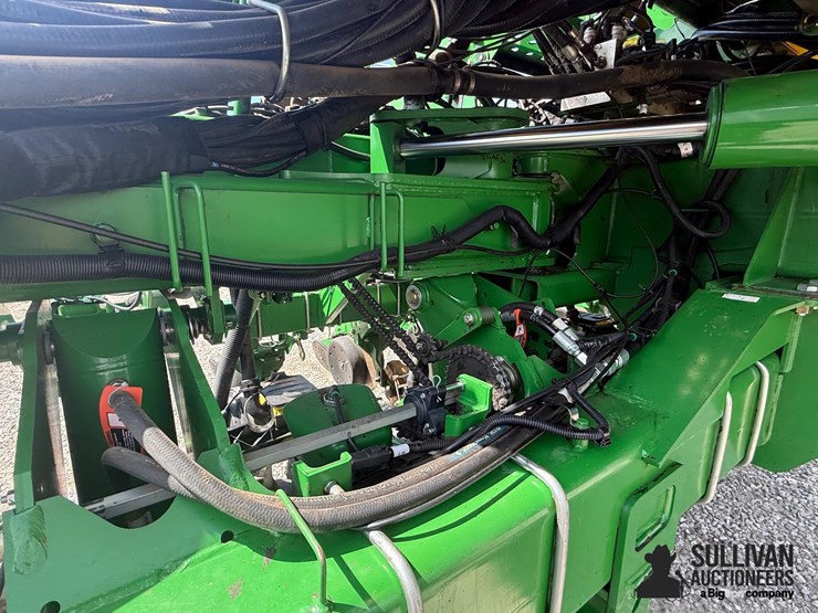 2014-john-deere-1790-ccs-image-16