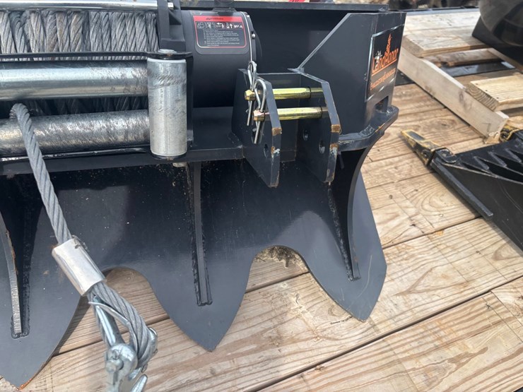 #2256-•-land-honor-hydraulic-logging-winch-attachment-image-8