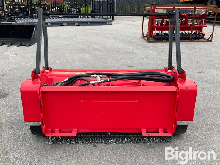 2026-massey-ferguson-730-image-6