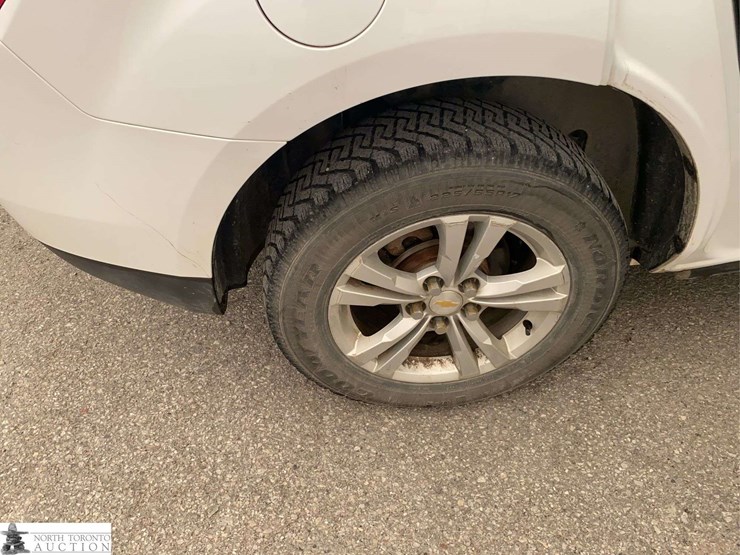 2011-chevrolet-equinox-image-21