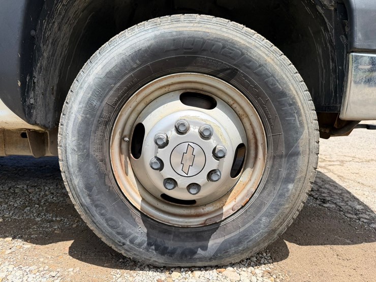 2007-chevrolet-3500-image-67