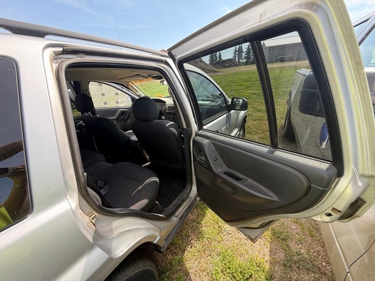 2007-jeep-grand-cherokee-image-32