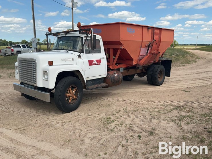 1977-international-loadstar-image-1