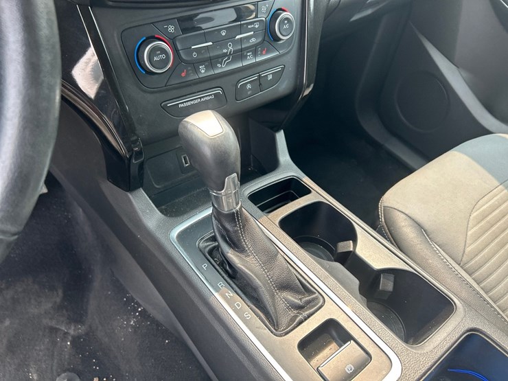 2018-ford-escape-image-41