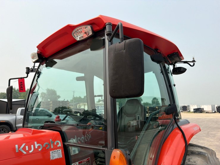 2021-kubota-l6060-image-11