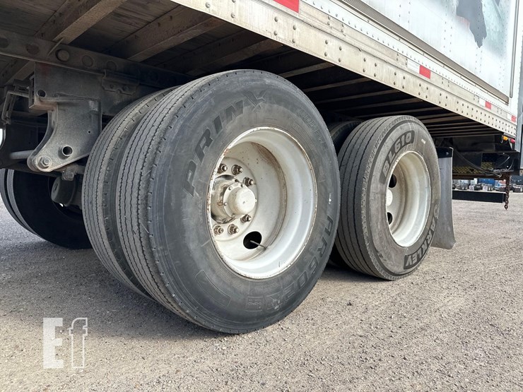 2002-strick-trailer-image-21