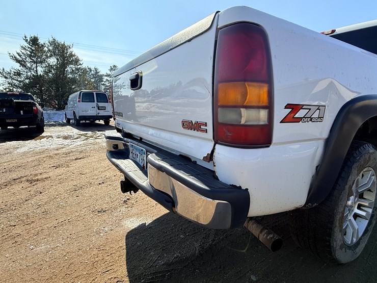 2002-gmc-1500-image-18