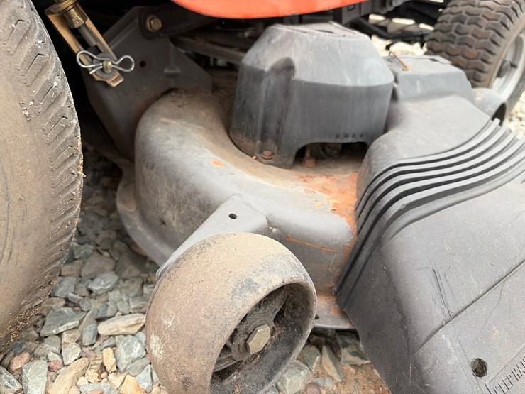 husqvarna-yth2348-image-5