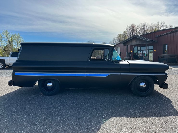 1961-chevrolet-350-image-6