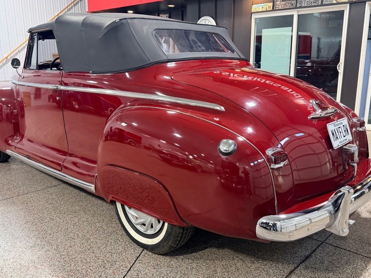 #1880-•-1947-plymouth-deluxe-convertible-image-24