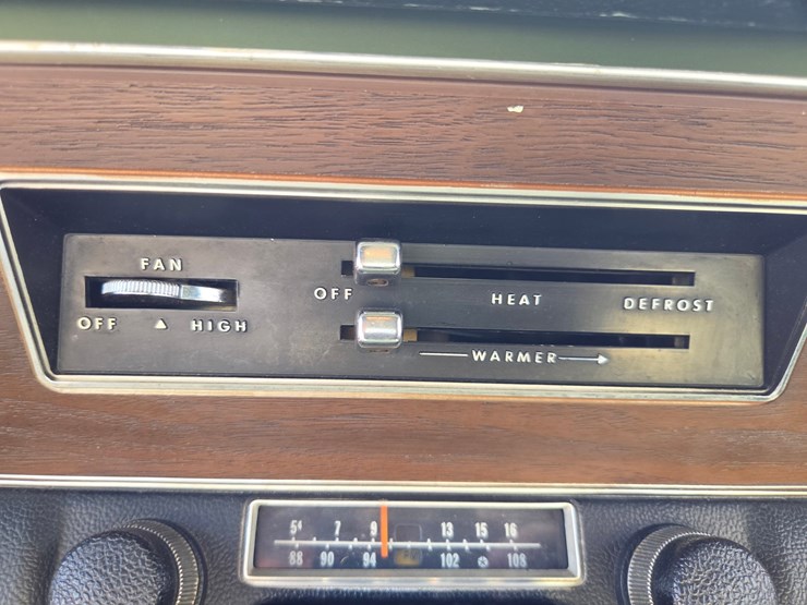#1835-•-1972-dart-swinger-image-61