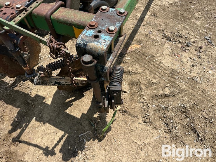 john-deere-550-image-14
