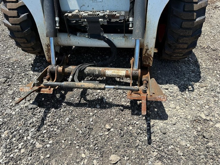 2018-bobcat-s570-image-9