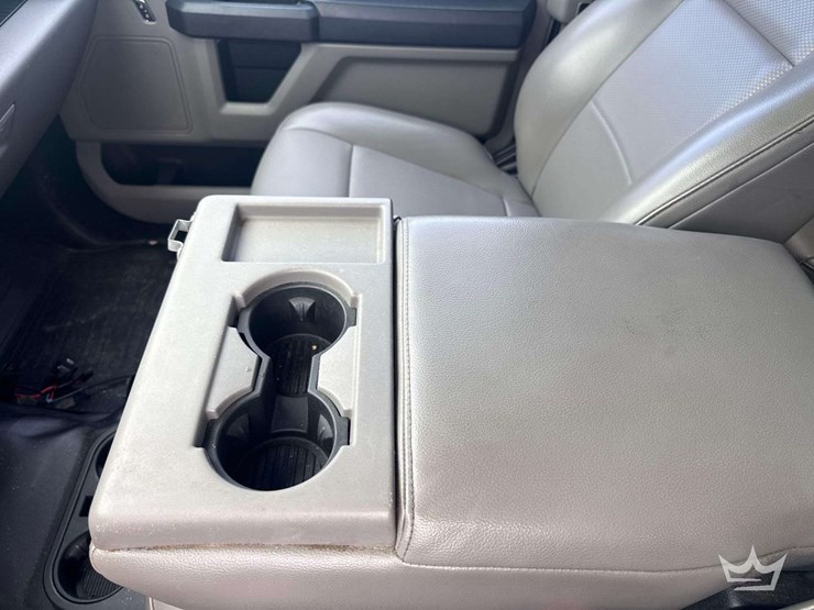 2015-ford-f150-image-24