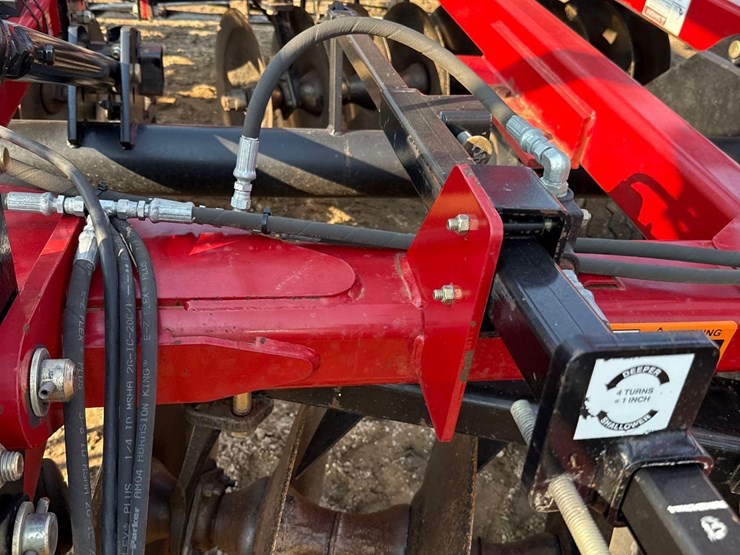 2012-case-ih-370-image-49