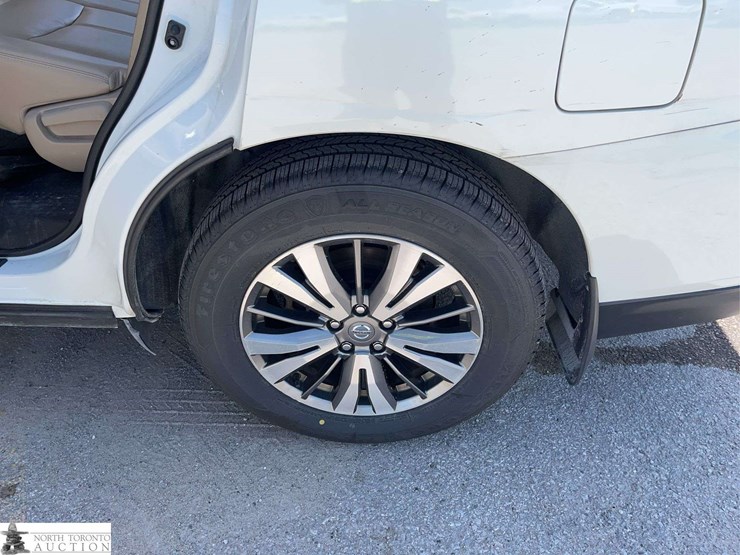 2020-nissan-pathfinder-image-24