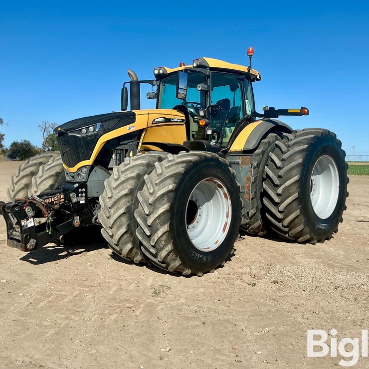 2017 CHALLENGER 1050