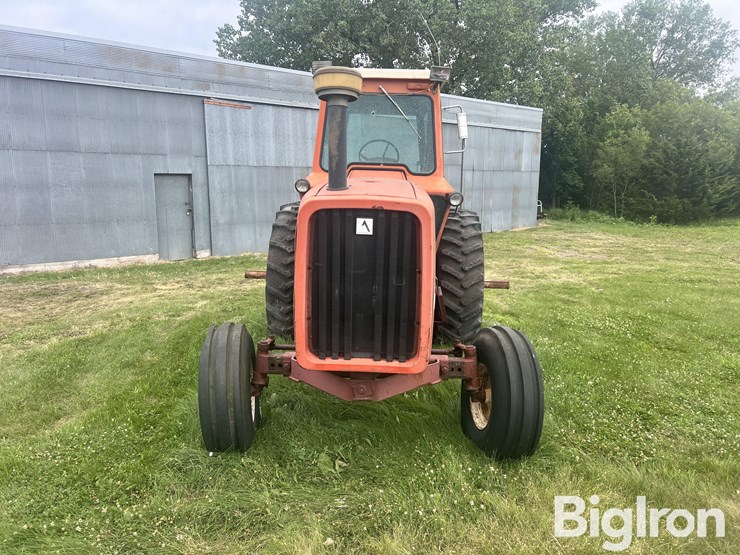 1976-allis-chalmers-7040-image-2