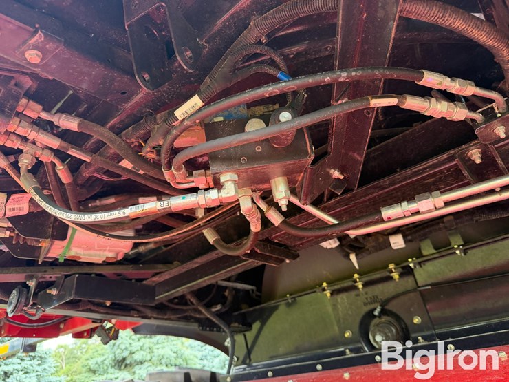 2023-case-ih-8250-image-14