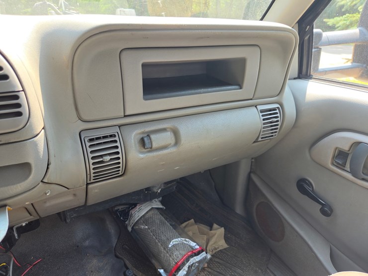 #1802-•-2000-chevrolet-image-50