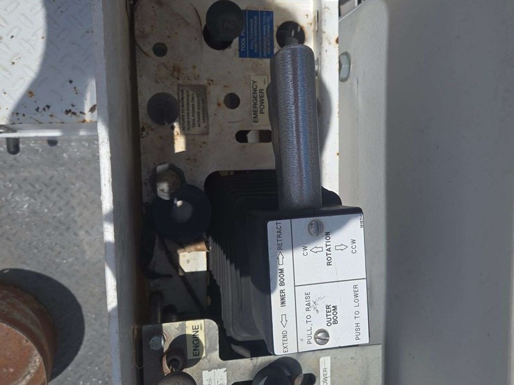 2011-ram-4500-slt-image-25
