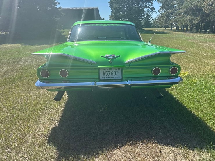 1960-chevrolet-biscayne-sedan-image-6