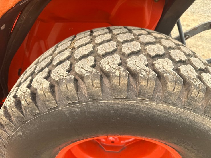 kubota-b2400-image-41