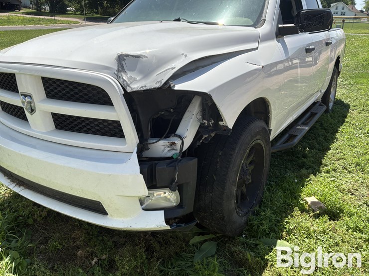 2012-dodge-ram-1500-image-9