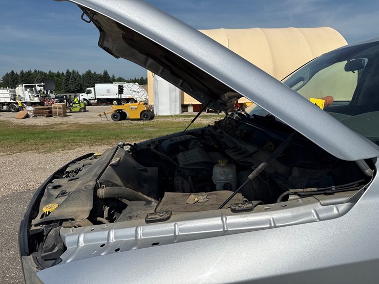 2014-dodge-1500-image-9